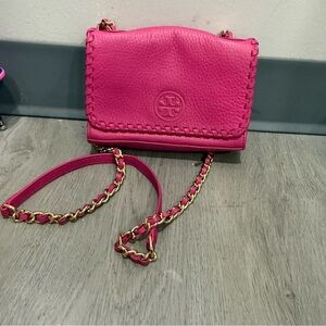 Tory Burch Bag Shrunken Marion Mini Crossbody in Hibiscus Flower Pink
